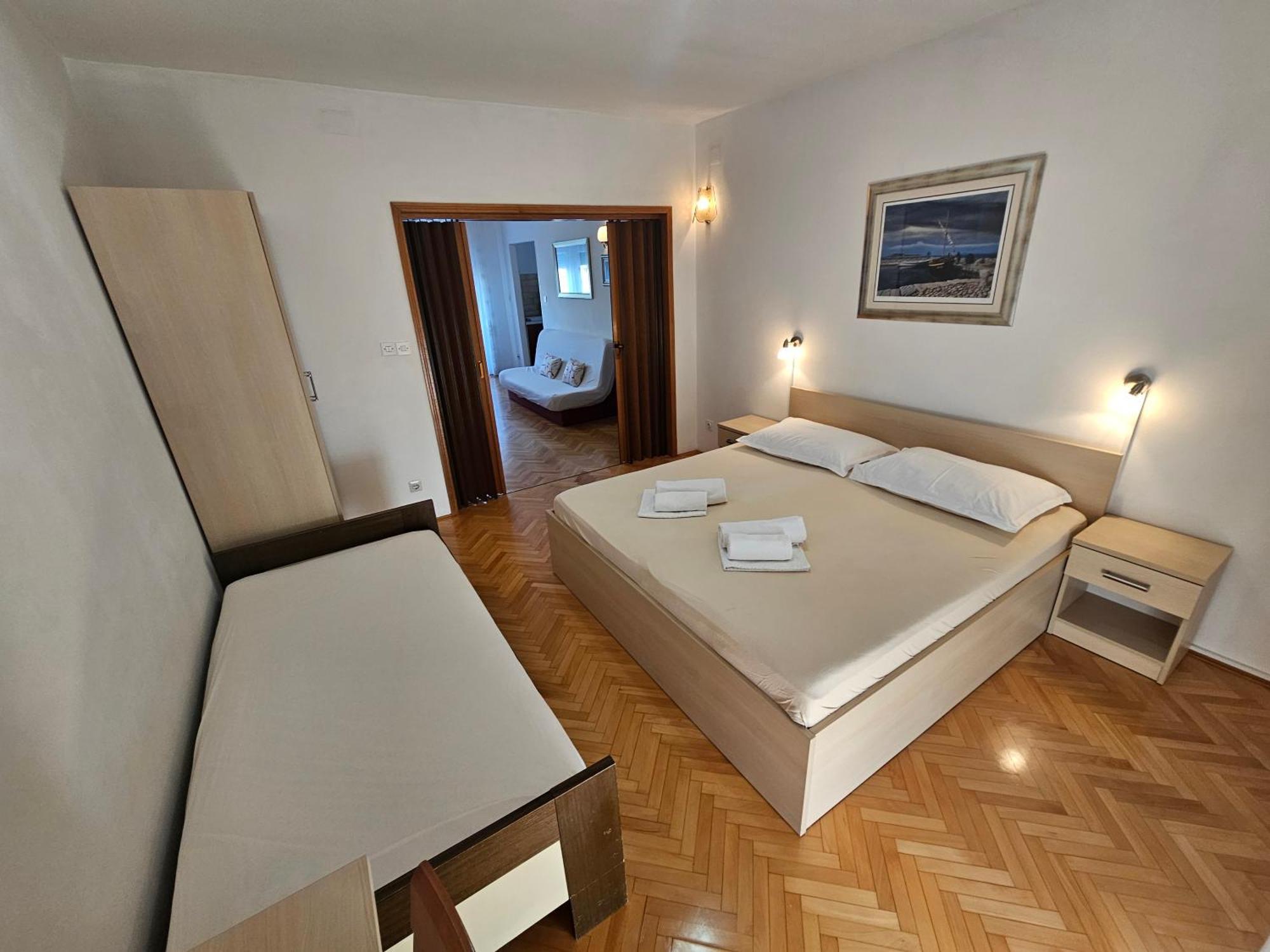 Apartment Nikica 트로기르 객실 사진