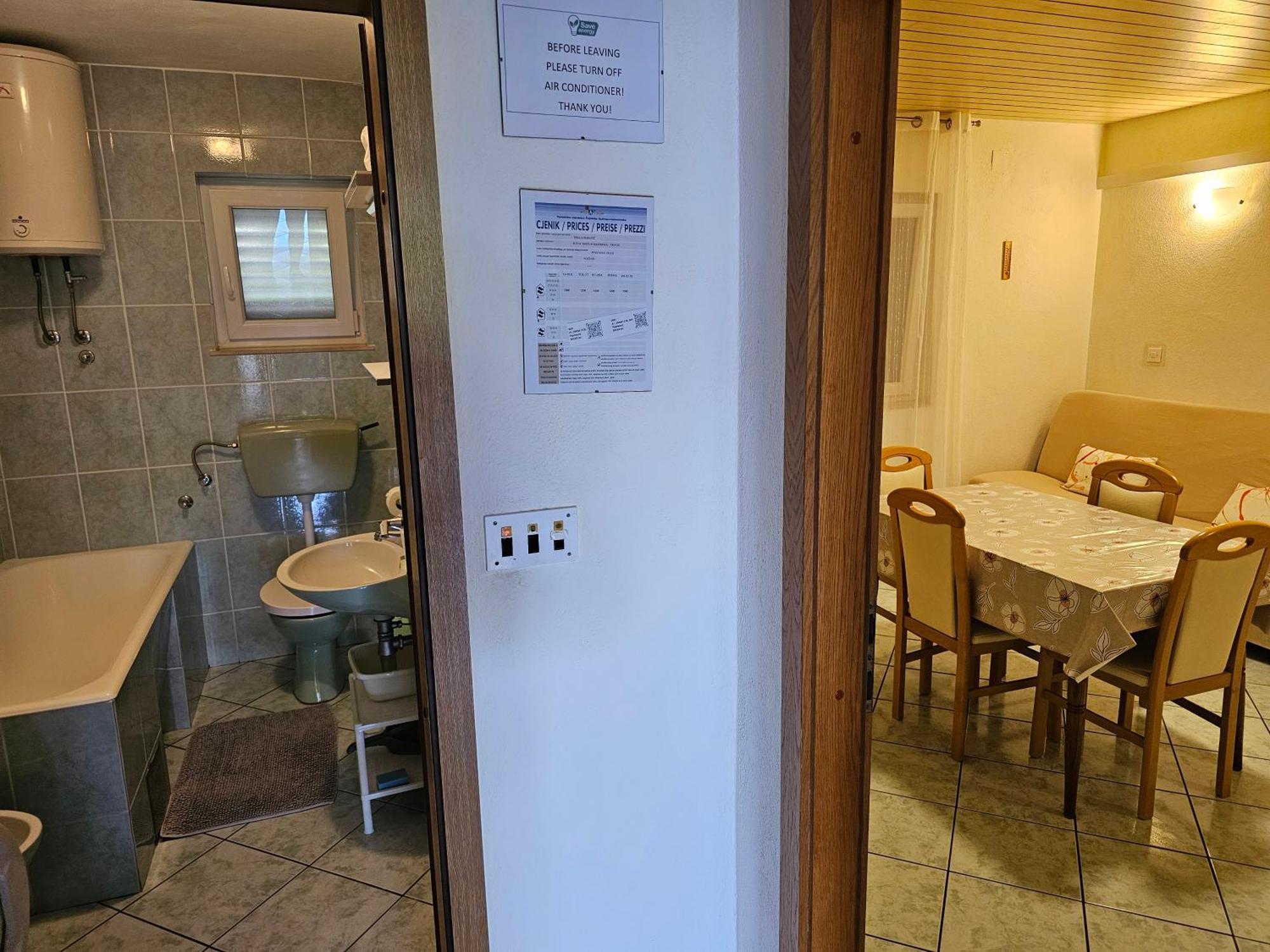 Apartment Nikica 트로기르 객실 사진